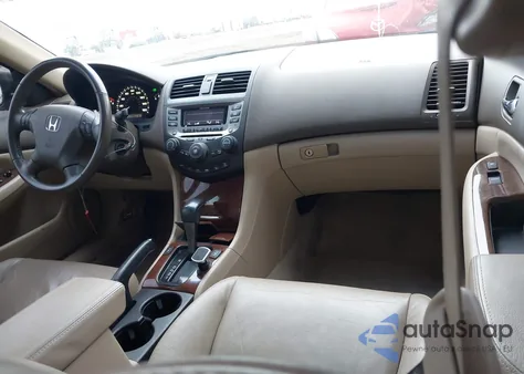 2006 Honda Accord 2.4 Ex z USA, uszkodzony, nr VIN 1HGCM56856A171911